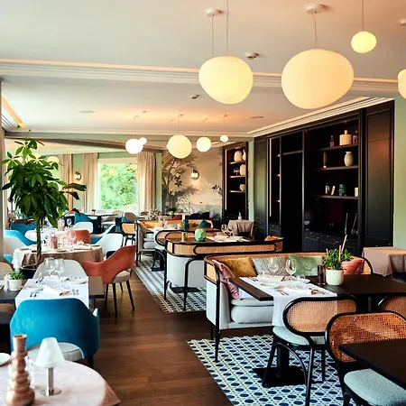 Le Manoir Paris فندق 4*