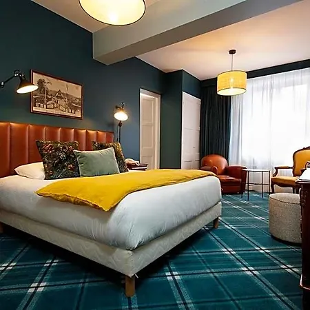 Le Manoir Paris Hotel 4*