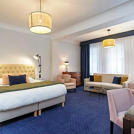 Hotel Le Manoir Paris 4*