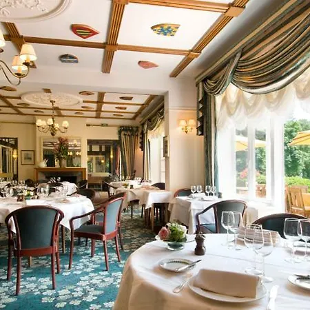 Szálloda Le Manoir Paris