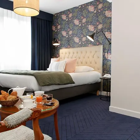 Szálloda Le Manoir Paris 4*