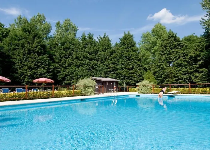 Le Manoir Paris Hotel