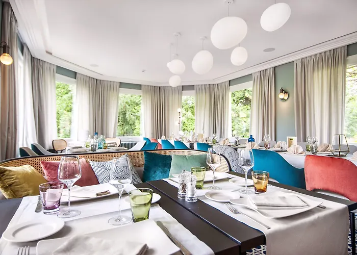 Hotel Le Manoir Paris 4*