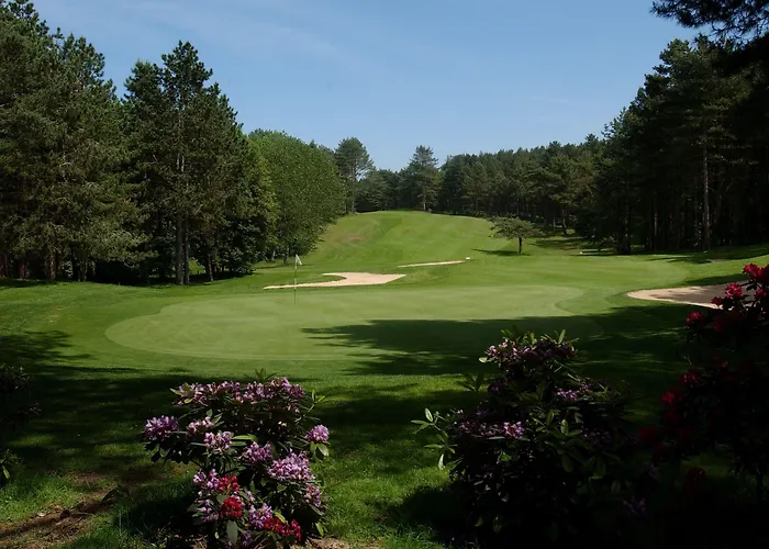 Hotel Le Manoir Paris