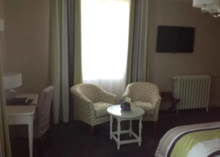 Hotel Le Manoir Paris 4*