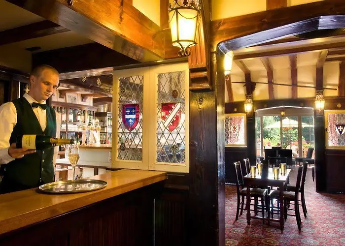 Le Manoir Paris Hotel 4*